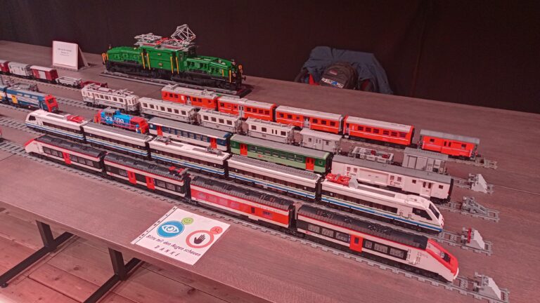 Fahrzeuge der  RhB  und  SBB