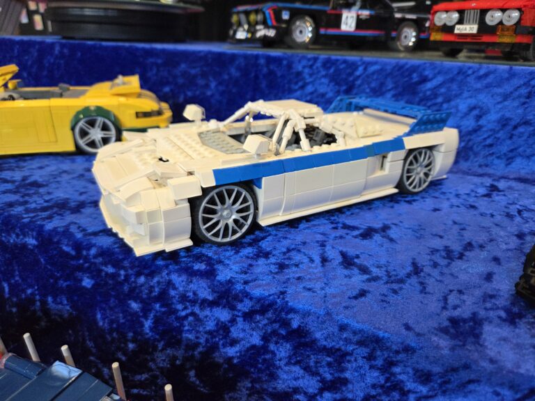 Fahrzeugmodelle 1:14
